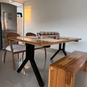 MESA DE COMEDOR CON BASE EN HIERRO CH4